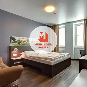 Meininger Downtown Sissi 3* Wenen