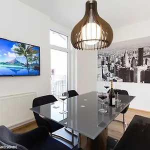Center Tirol Apartamento