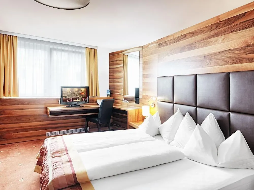 Hotel Grauer Baer Innsbruck 4*,