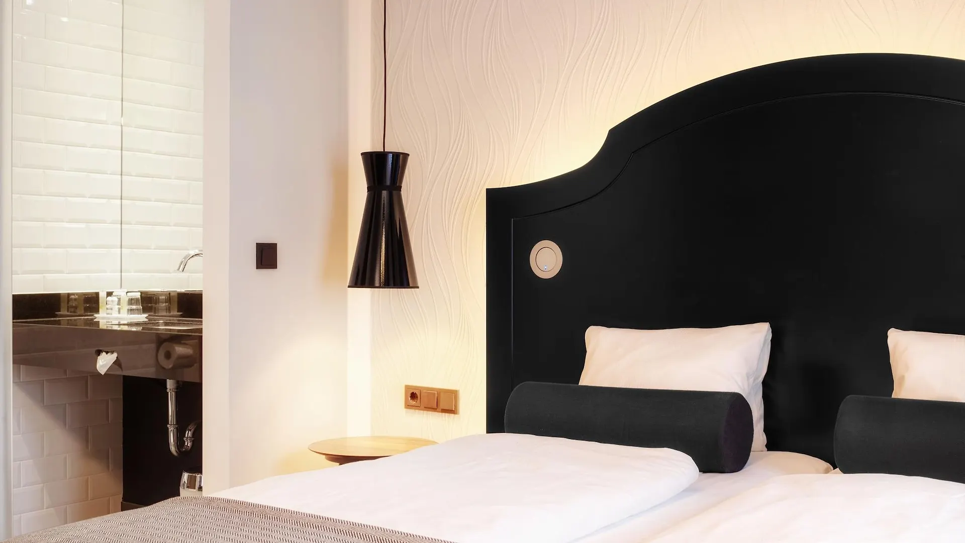 Hotel Grauer Baer Innsbruck 4*,