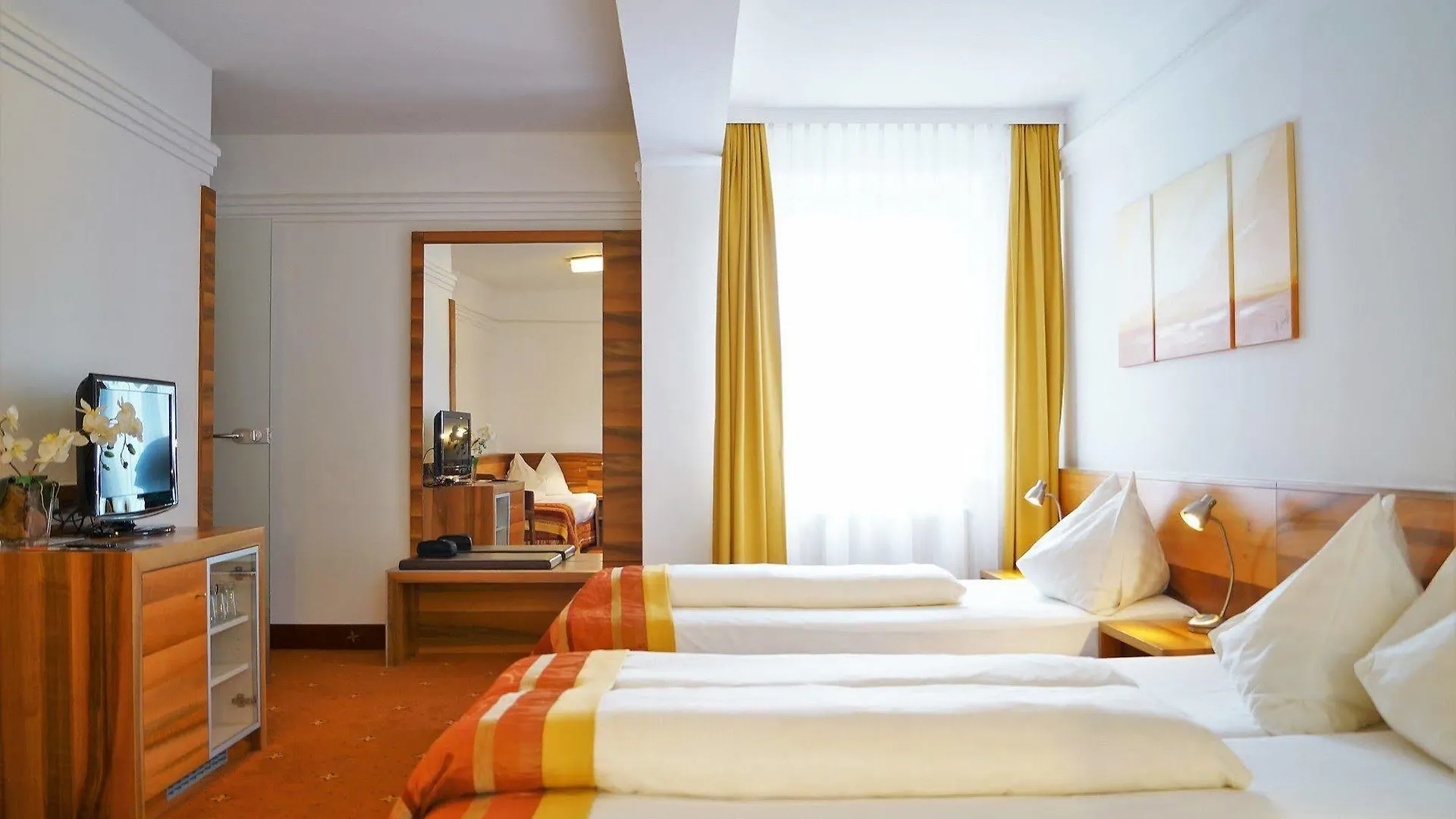 Hotel Grauer Baer Innsbruck 4*,