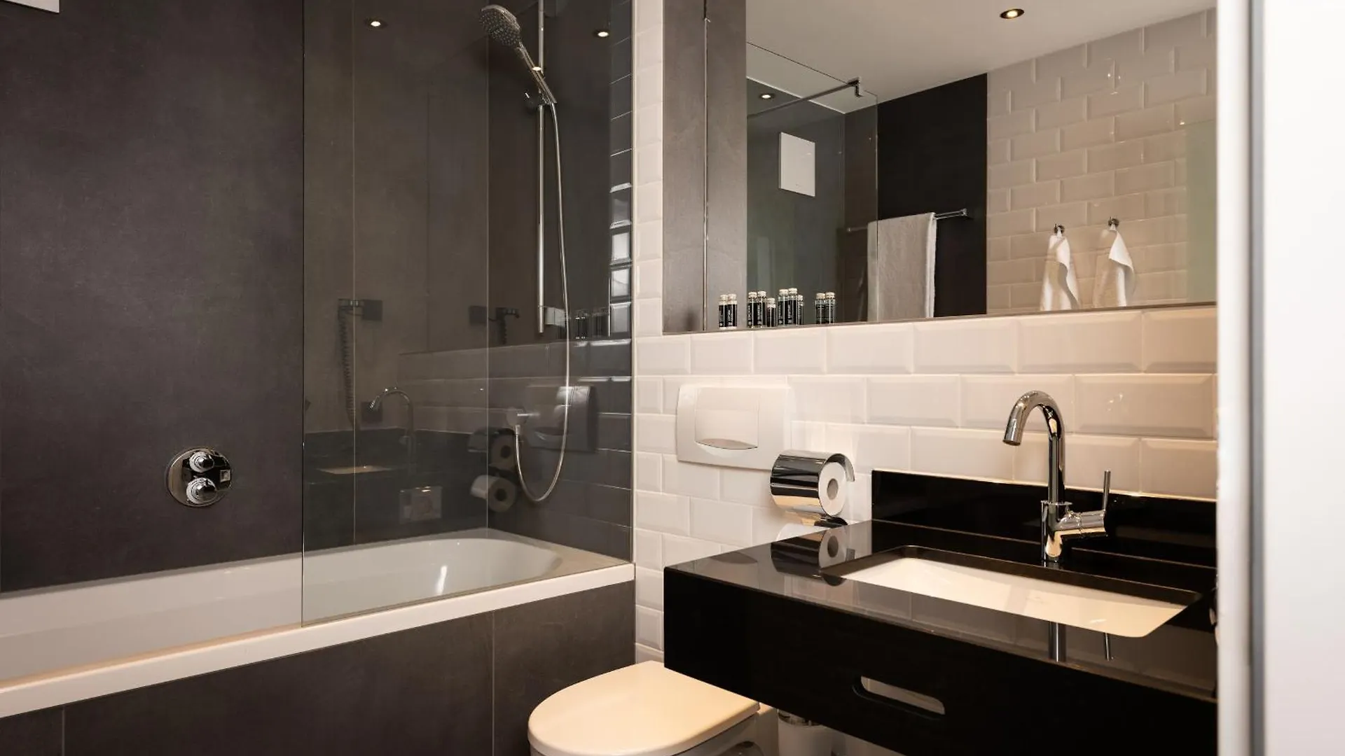 ****  Hotel Grauer Baer Innsbruck Rakousko